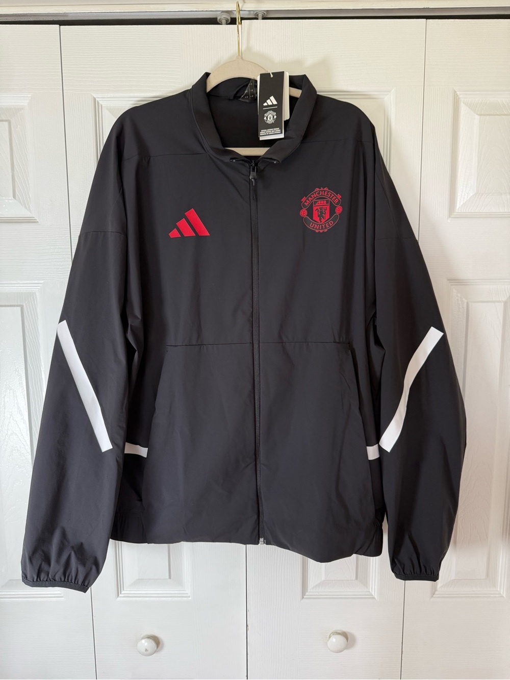 Adidas Manchester United Anthem ZNE Jacket Mens XL Black Red Full Zip JM5559